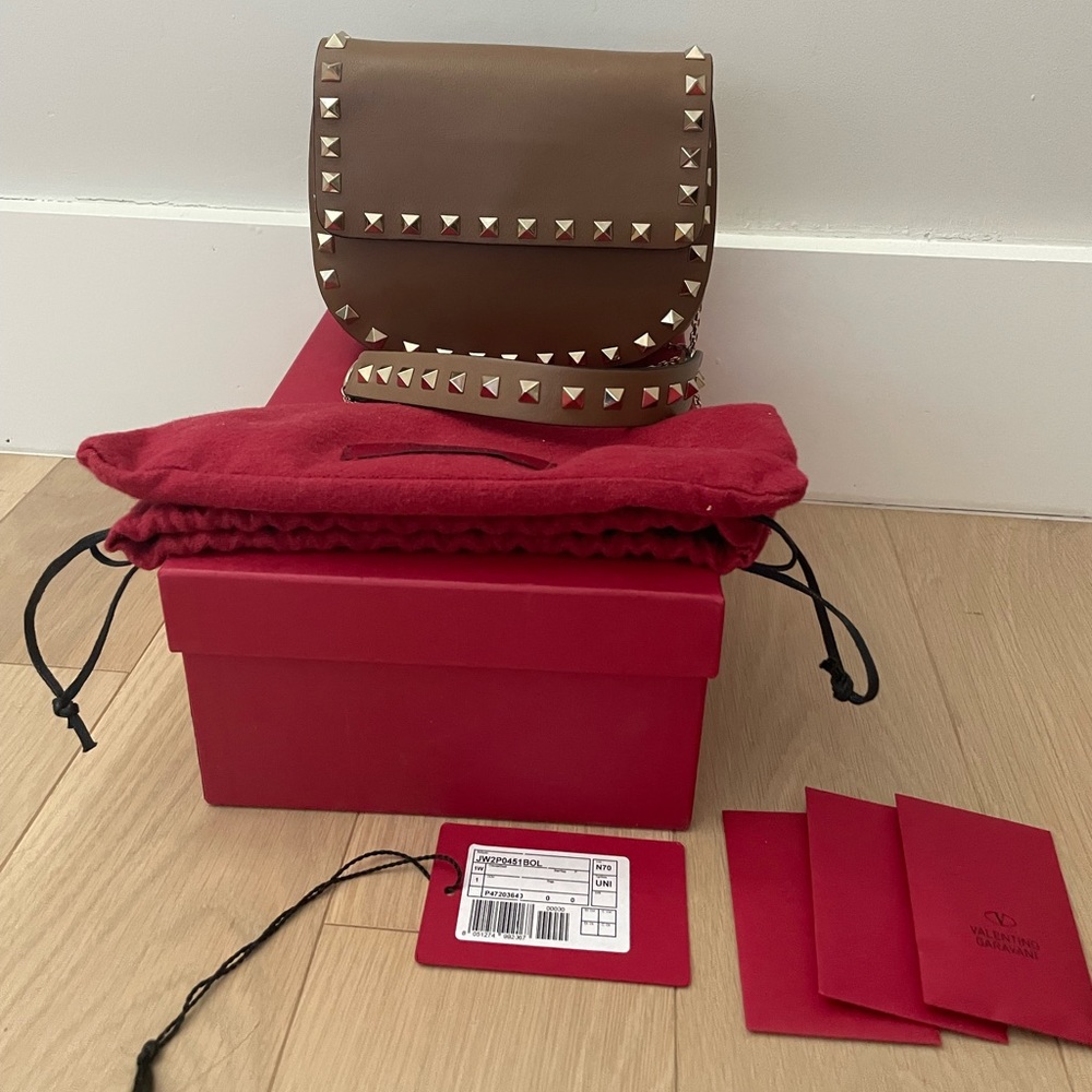 ::SOLD:: Valentino brown leather studded crossbody